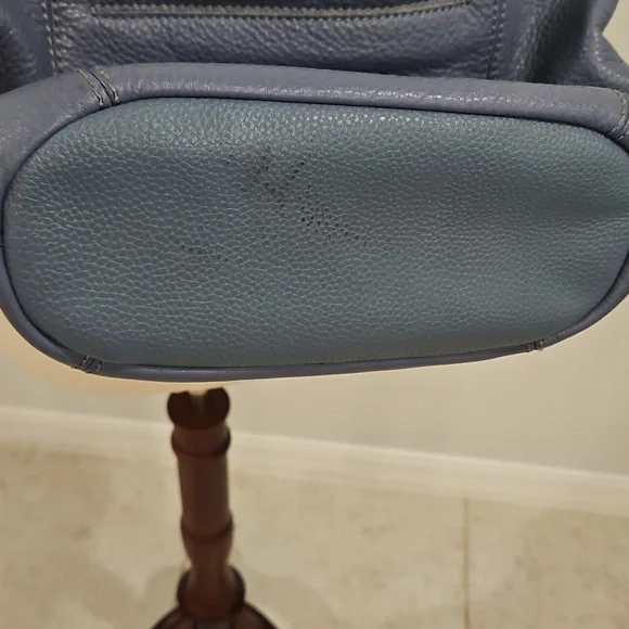 The Sak Leather Shoulder Bag - Picture 5 of 8